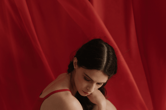 How to synchronize your period with the moon