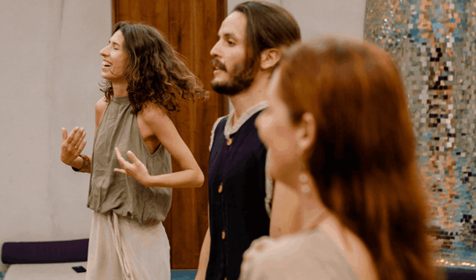 The effect of music on brain waves and altered states of consciousness